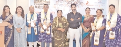 শিক্ষাগুরু সম্মাননায় ভূষিত তারা
