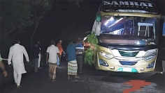 আমতলীতে বাসচাপায় প্রাণ গেল শালা-দুলাভাইয়ের