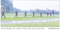 পুশইন ঠেকাতে কলারোয়া সীমান্তে সতর্কাবস্থায় বিজিবি-জনতা