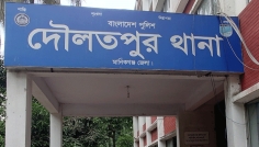 প্রবাসীর টাকায় গড়া ঘরে তালা লাগিয়ে পুত্রবধূকে উচ্ছেদের অভিযোগ