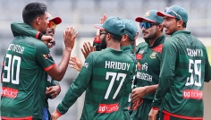 দুই কোটি টাকা বোনাস পাচ্ছে ক্রিকেট দল