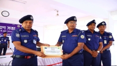 শ্রেষ্ঠ অফিসার ইনচার্জসহ একাধিক পুরস্কার পেল আমতলী থানা