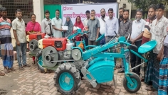 শেরপুরে দুই নারী পেলেন পাওয়ার টিলার প্রদান