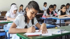 লটারি বাদ, আগামী বছর থেকে ভর্তি পরীক্ষা ফিরছে বিদ্যালয়ে