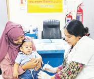 টিকাদানে নিরাপদ মাতৃত্ব- মা ও শিশুর সুস্বাস্থ্যে সূর্যের হাসি   