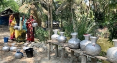 লবণাক্ততার গ্রাসে ২ লাখ মানুষ, বিকল অধিকাংশ পানির উৎস