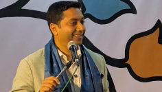 রবীন্দ্র-নজরুলের সাহিত্য-সংগীত নতুন প্রজন্মের কাছে পৌঁছে দিতে হবে : ববি হাজ্জাজ