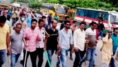 ভালুকায় ঝুট ব্যবসার নিয়ন্ত্রণ নিয়ে অস্ত্রের মহড়া, এলাকায় আতঙ্ক
