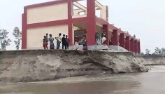 ভিটেমাটি গ্রাস করছে প্রমত্তা যমুনা, নিঃস্ব শত শত পরিবার