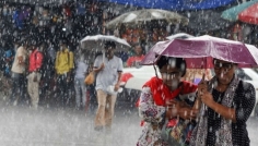 দুপুরের মধ্যে কয়েক জেলায় বজ্রসহ বৃষ্টির আভাস