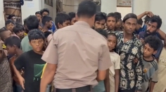 শাহজালাল বিমানবন্দরে পুলিশের সাঁড়াশি অভিযানে আটক ৮২ ভবঘুরে