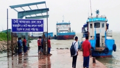 ভোলার ৬ নৌরুটে লঞ্চ চলাচল বন্ধ, তজুমদ্দিনে নদীর পানি বিপৎসীমার ৭২ সেন্টিমিটার ওপরে