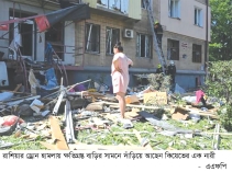 ইউক্রেনের জের ধরে ন্যাটোর সঙ্গে যুদ্ধে জড়াচ্ছেন পুতিন