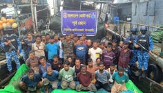 বাঁশখালীতে দুইটি অবৈধ আর্টিসানাল ট্রলিং বোট ও ট্রলিং জালসহ ৩৭ জনকে আটক