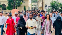 শিক্ষার্থীবান্ধব ও নিরাপদ ক্যাম্পাস গড়তে সচেতনতামূলক লিফলেট বিতরণ