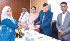 অগ্রণী ব্যাংকে ফাউন্ডেশন কোর্সের প্রশিক্ষণার্থীদের সনদপত্র প্রদান