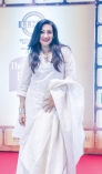 নিজের বদঅভ্যাসের কথা জানালেন ঋতুপর্ণা   
