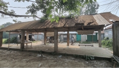 সিরাজগঞ্জের বেগনাই বাজার হাটসেডটি এখন মরণফাঁদে পরিণত