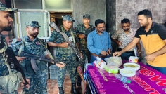 সিরাজগঞ্জে নর্থ টাউন রেস্টুরেন্টকে ৩০ হাজার টাকা জরিমানা