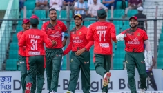 চার উইকেট হেরে সিরিজ শুরু বাংলাদেশের